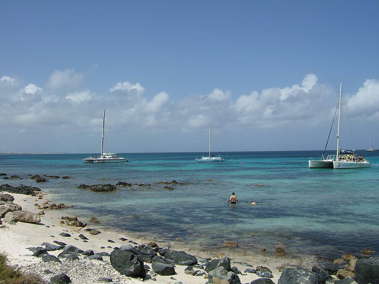 Boca Catalina and Malmok Beach