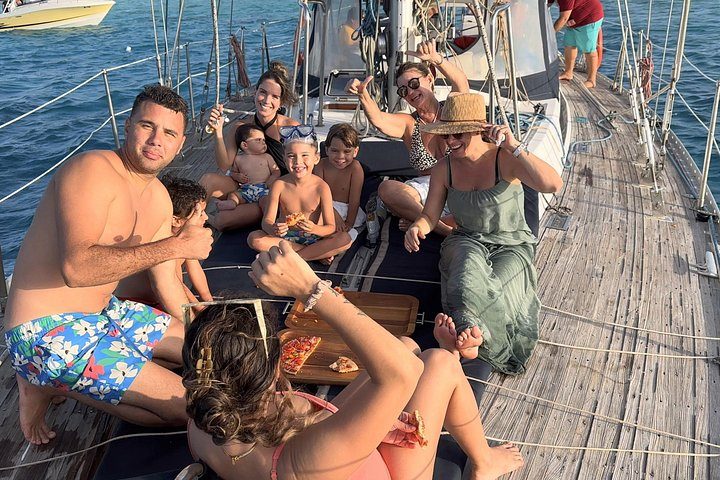 Tropical Sailing Experience with BBQ Lunch or BBQ Dinner in Aruba, photo 5 of 6