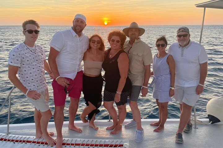 Aruba Happy Hour Sunset Sail with Savory Bites and Cocktails, photo 9 of 10