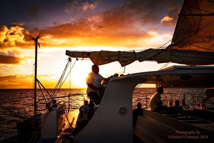 Aruba Sunset Catamaran Sail with Appetizers and Open Bar, photo 6 of 10