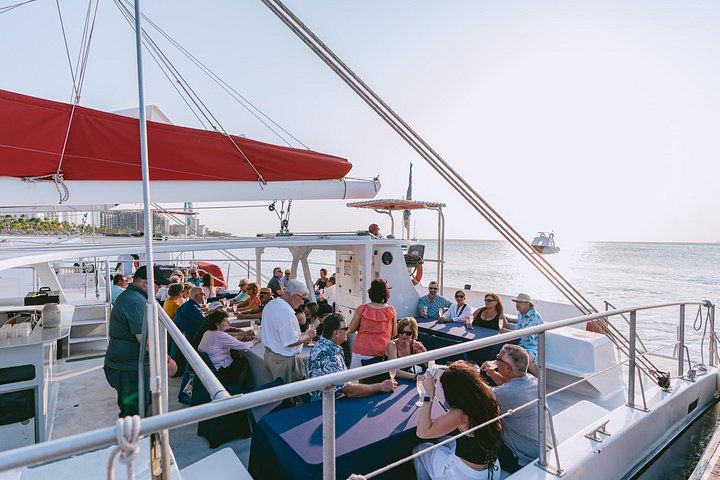 Aruba Sunset Sail Dinner Cruise with Open Bar by Catamaran, photo 3 of 10
