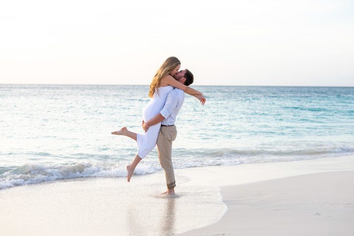 Aruba: Private Vacation Photoshoot with Photographer, photo 6 of 10