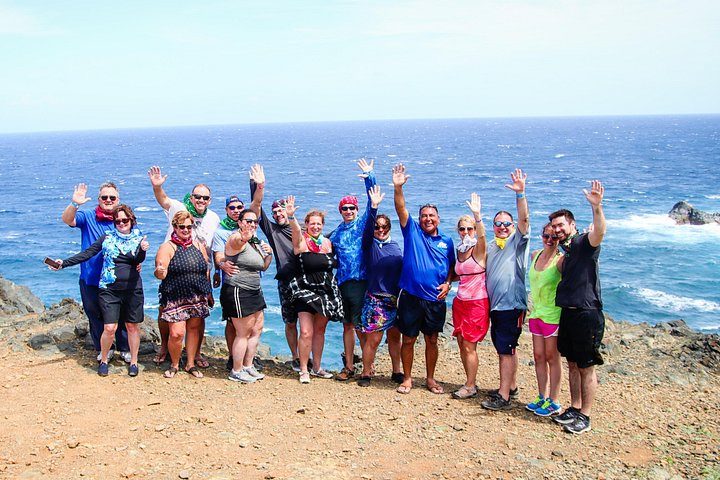 Aruba Jeep Tour: Natural Pool, Caves and Baby Beach Adventure, photo 8 of 10