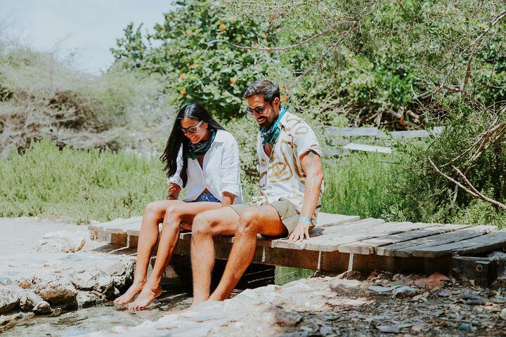 Aruba Natural Wonders Caves and Natural Pool Jeep Tour, photo 7 of 10