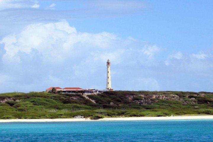 Colorful Beach Bus Sightseeing Tour of Aruba, photo 10 of 10