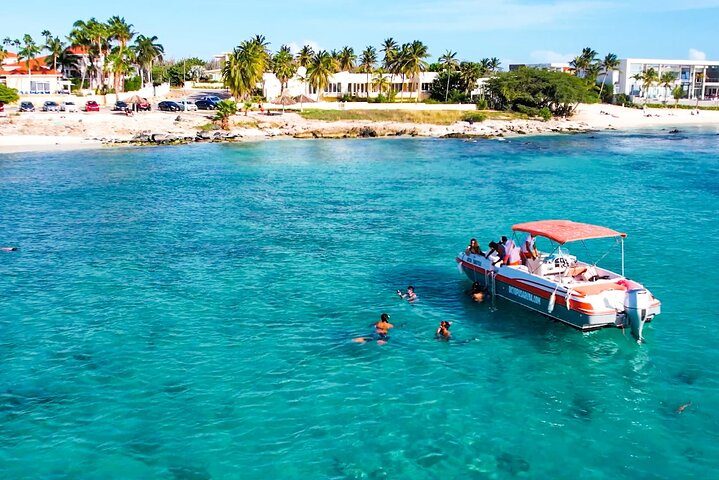 Private Aruba Snorkeling Excursion with Rum Punch, photo 4 of 10