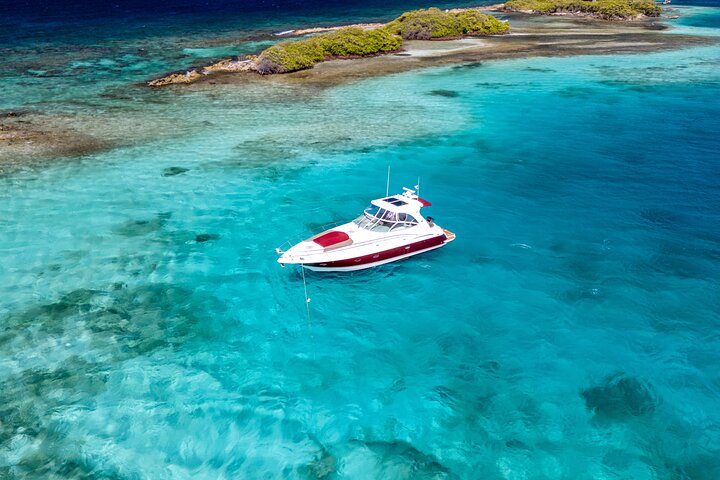 Luxury Private Yacht Charter Aruba - Eden Luca Yachts, photo 9 of 10