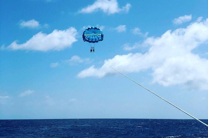 Aruba Parasailing with Unparalleled Views, photo 8 of 10