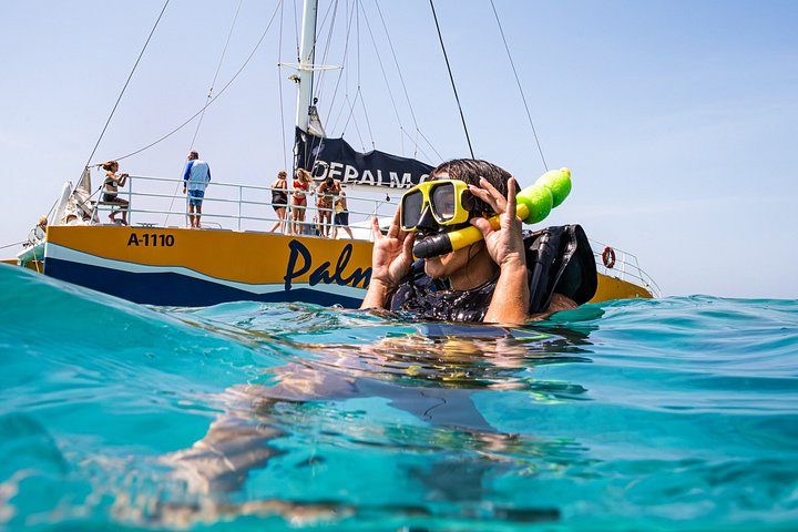 Aruba Morning Snorkel Sail aboard Palm Pleasure Catamaran, photo 2 of 10