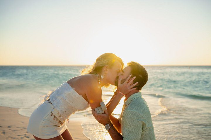 Aruba Sunrise/Sunset Photoshoot Experience, photo 2 of 10