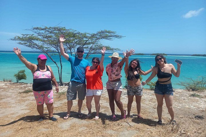Full-Day Aruba Sightseeing island Tour with Baby Beach Swim, photo 2 of 10