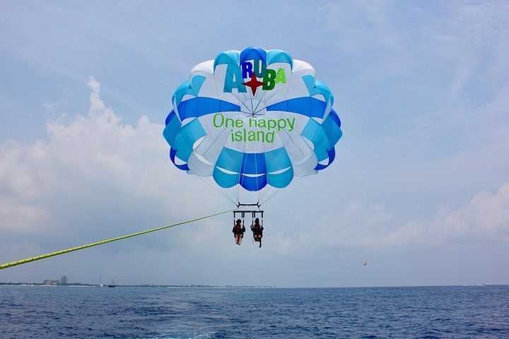 Aruba Parasailing with Unparalleled Views, photo 4 of 10