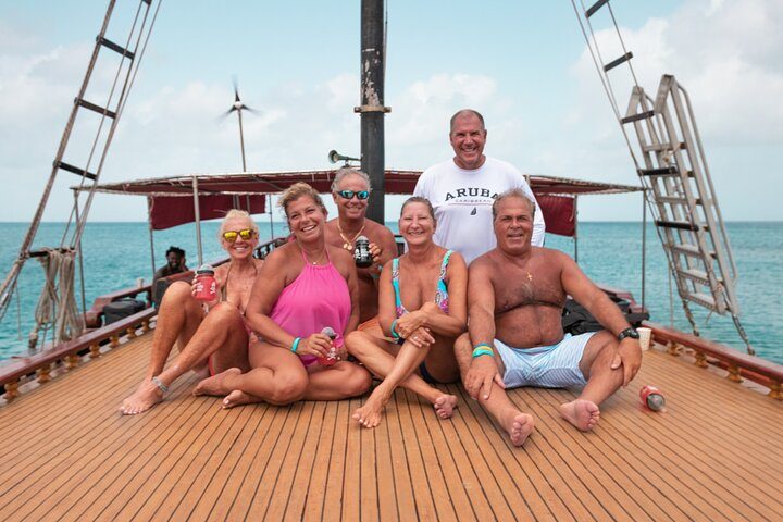 Aruba Snorkel Cruise with Open Bar and Lunch, photo 3 of 10