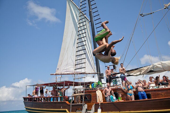 Aruba Snorkel Cruise with Open Bar and Lunch, photo 4 of 10