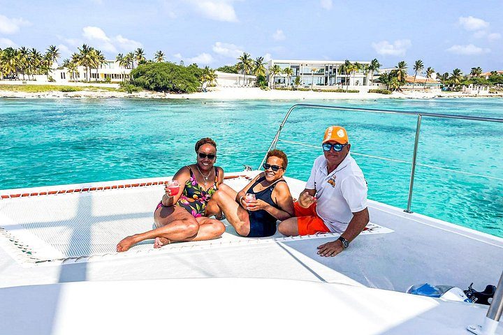 Premium Catamaran Afternoon Sail: Snorkeling and Lunch, photo 2 of 10