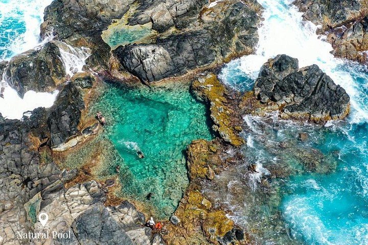 Aruba Natural Wonders Caves and Natural Pool Jeep Tour, photo 8 of 10