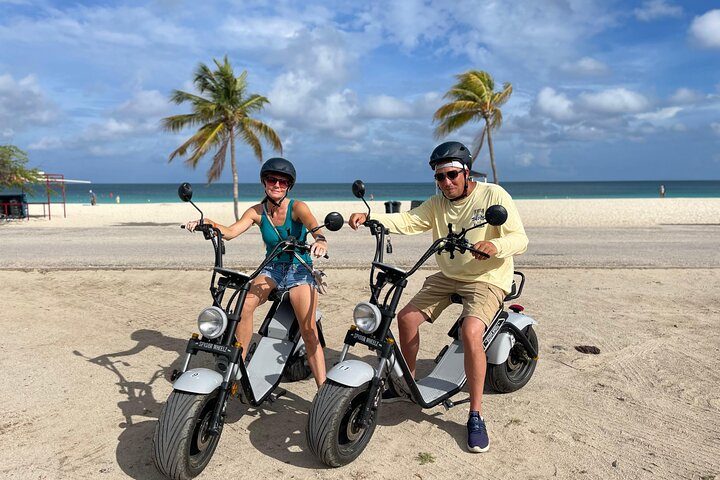 Guided 3-Hour E-Scooter Island Tour in Aruba (1 or 2-seater), photo 9 of 10